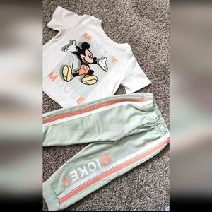 Mickey mouse baby set